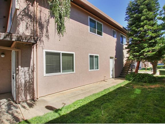 4th image of 9062 Montoya St APT 4