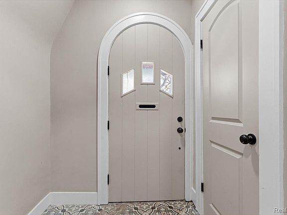 3rd image of 17203 Ilene St