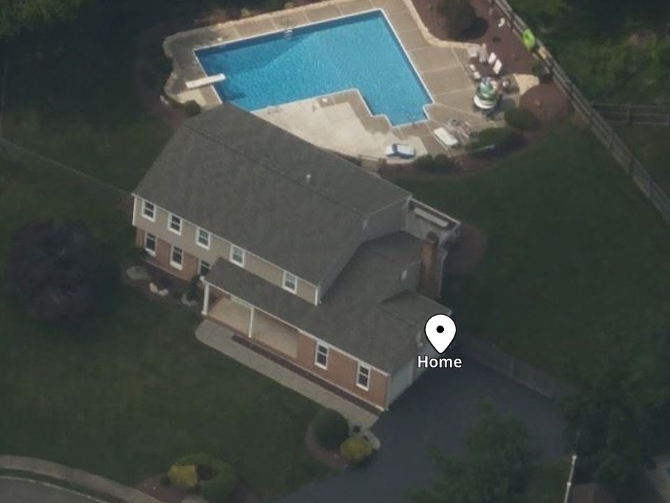 2nd image of 6 Scenic Ct
