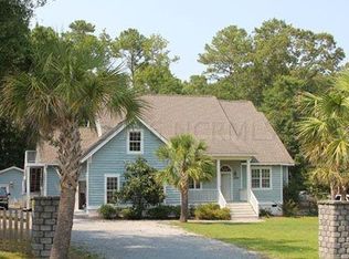 6237 Greenville Sound Rd, Wilmington, NC 28409