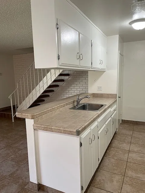 2 bed, 903 sqft, $1,850 — Photo 4