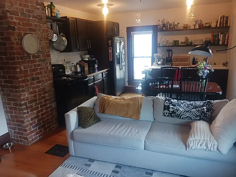 721 Burnett Ave #2 — Photo 10