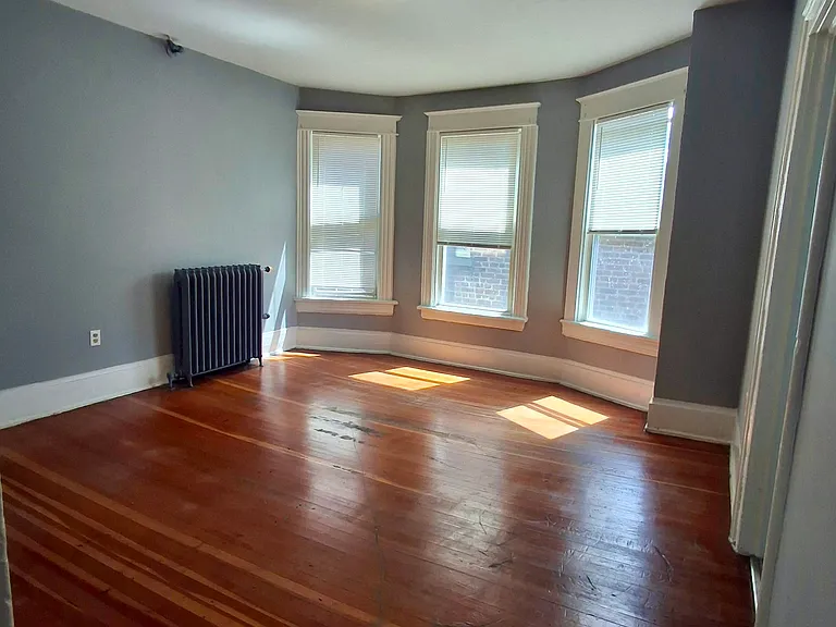 208 Main St #3H — Photo 7