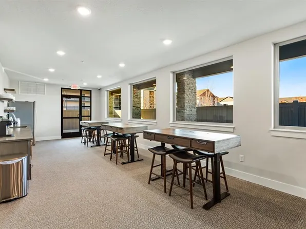 The Vantage 2370 Clark Fork Ln