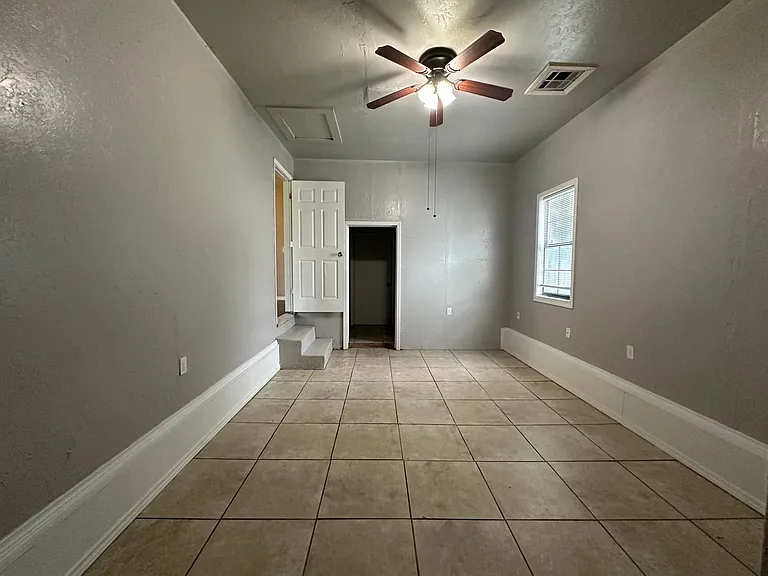 3409 Willow Creek Dr — Photo 22