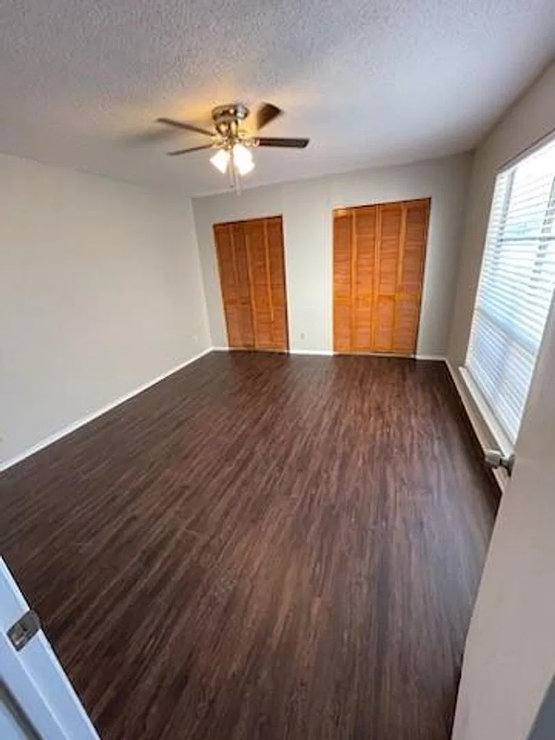 1728 Timber Ridge — Photo 3