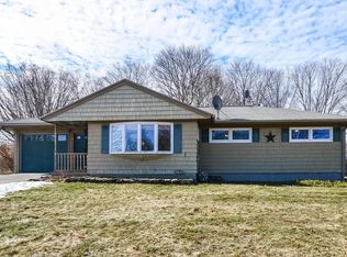 84 Highland Rd, Swansea, MA 02777