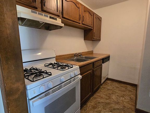 4th image of 1638 Thompson Dr #C