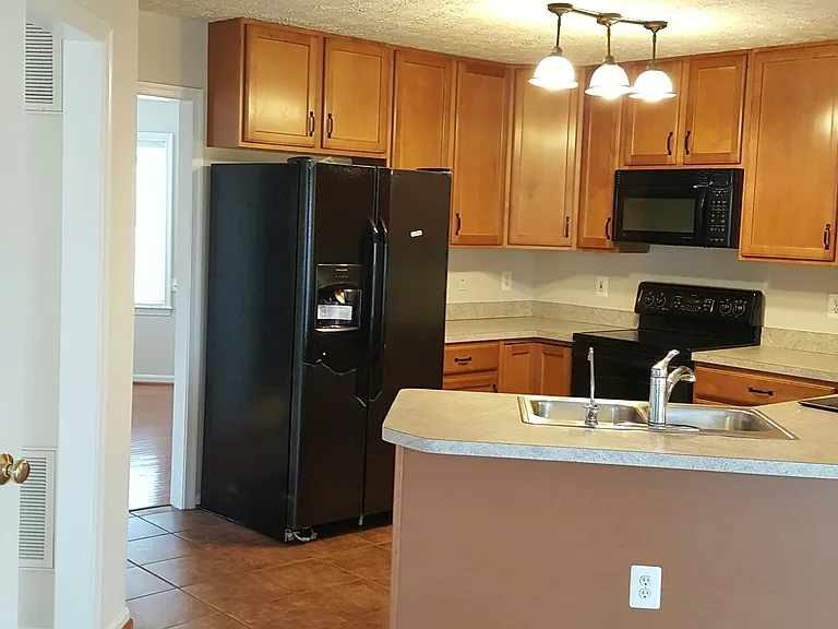 10122 Chesney Dr — Photo 9