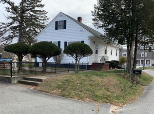 588 State Rd, Dartmouth, MA 02747