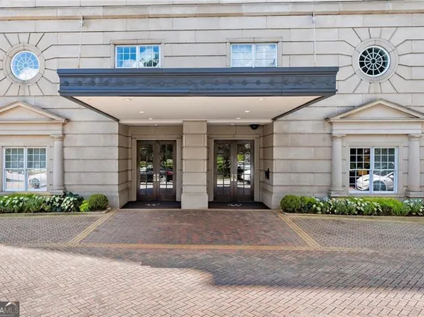 3657 Peachtree Rd NE APT 8A, Atlanta, GA 30319