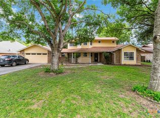 217 Red Fox Run, Seguin, TX 78155