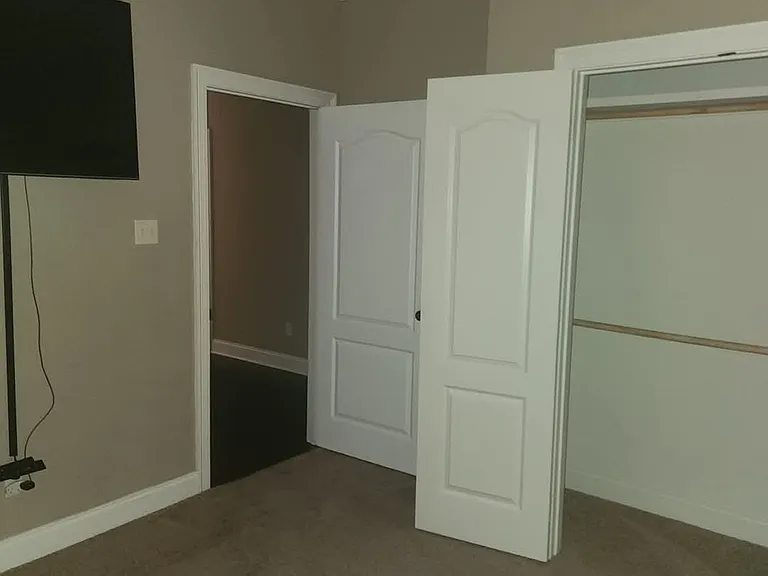 109 Canton Ct — Photo 12