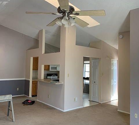4th image of 2134 Retreat Ct