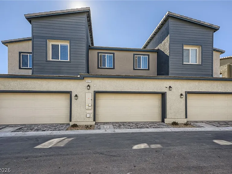 527 Clearsable Ave — Photo 9