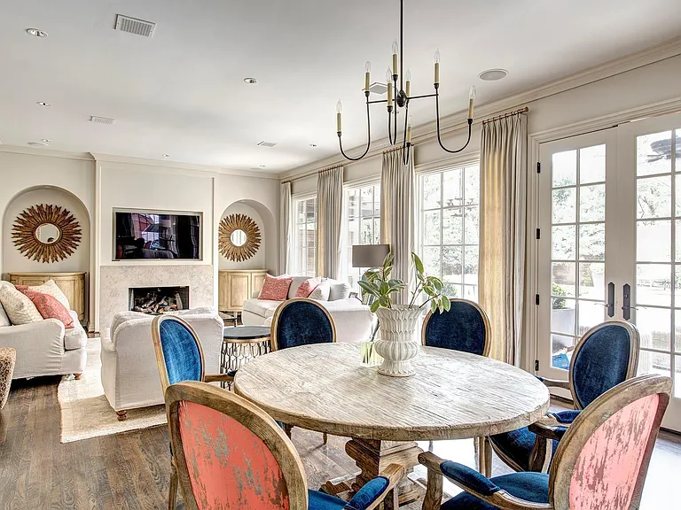 3440 Locke Ln — Photo 4