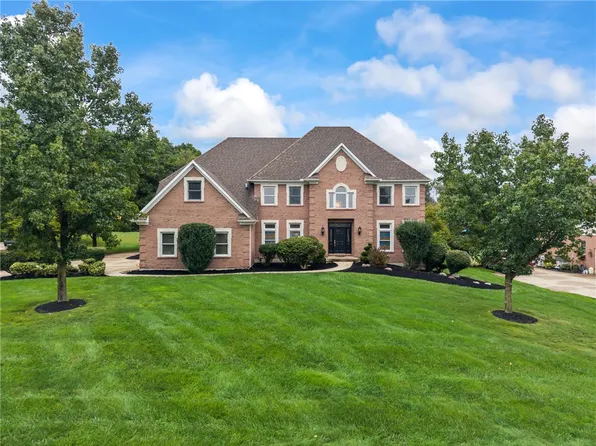 1939 Fountain View Dr, Dayton, OH 45414