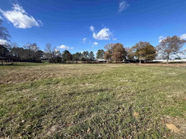 0 N Maple St, Adamsville, TN 38310