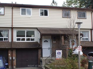 63 Ferris Ln #E3, Barrie, ON L4M5C4