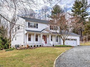 88 Mountain Ave, Mendham, NJ 07945