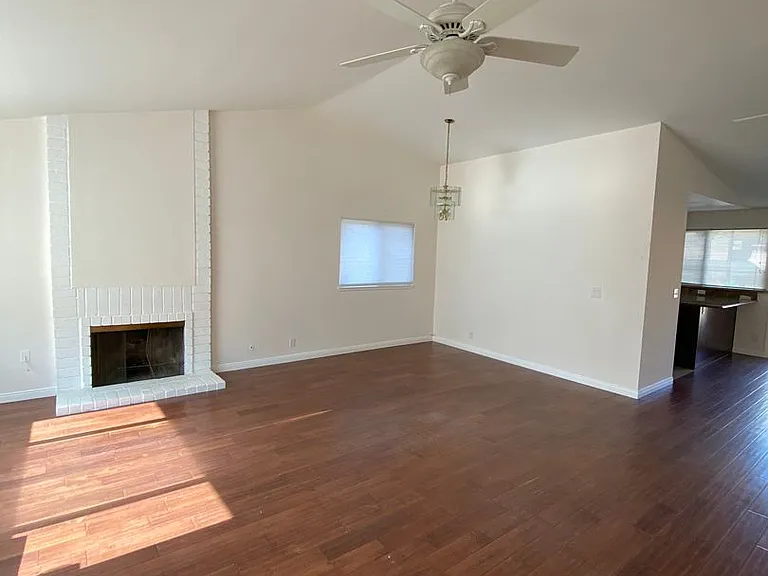 805 Crosby Ave — Photo 6