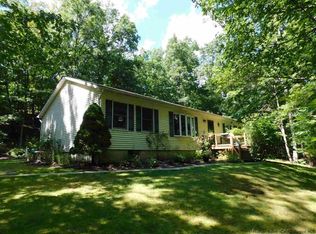 14 Pine Castle Dr, Kerhonkson, NY 12446