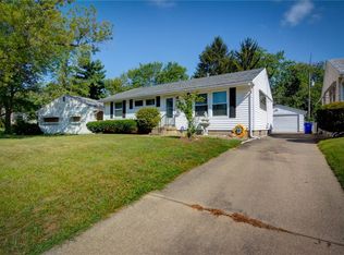 1516 E Dickinson Ave, Decatur, IL 62521