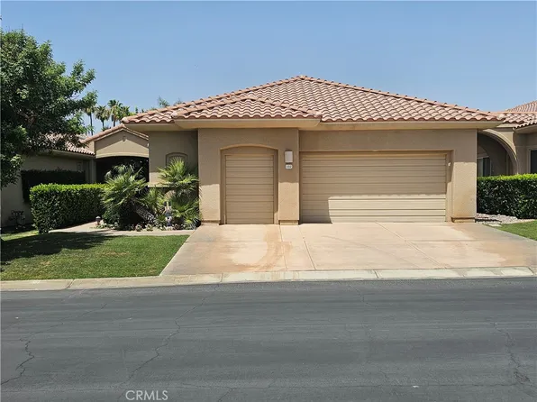 102 E Kavenish Dr, Rancho Mirage, CA 92270
