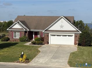 225 Lighthouse Pointe, North Prince George, VA 23860