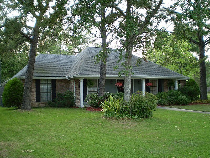 1409 Lake Village Blvd, Slidell, LA 70461 Zillow