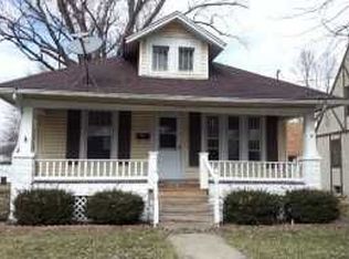 109 S 30th St, Belleville, IL 62226