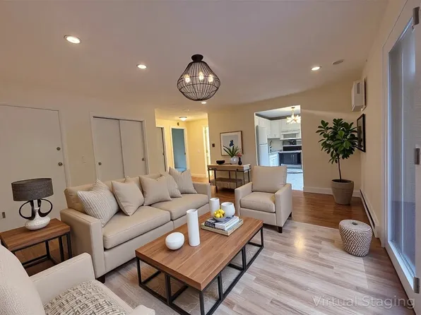 8-8A Mayberry Dr #3, Westborough, MA 01581