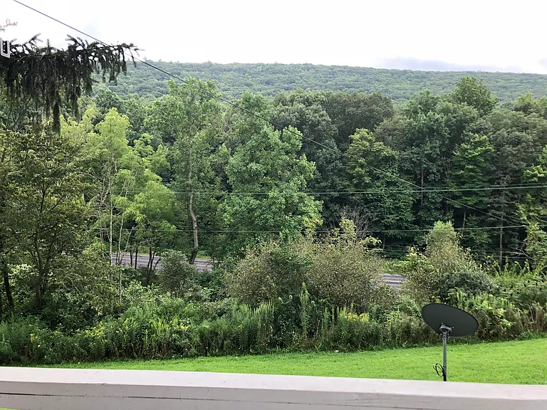 41 Summit Rd — Photo 6