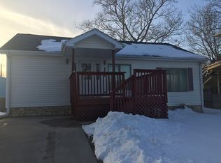 2535 NW 6th St, Lincoln, NE 68521