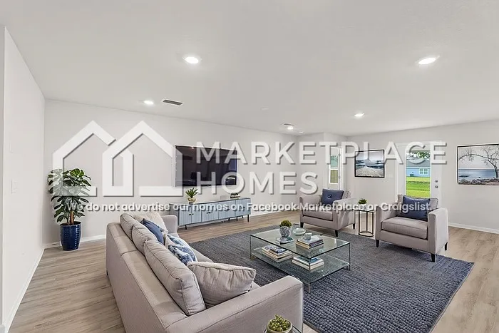 7504 Delancey St — Photo 5