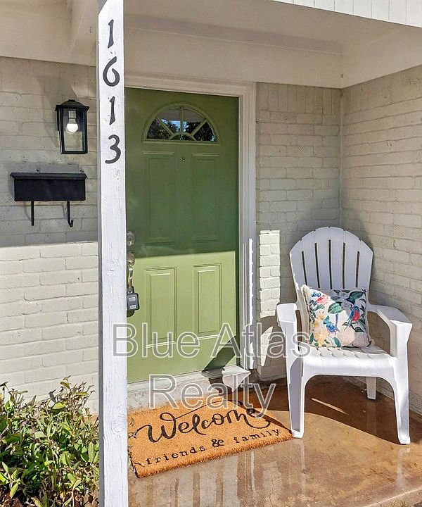 1st image of 1613 Continental Dr
