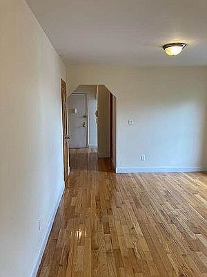 2nd image of 612 Academy St #5