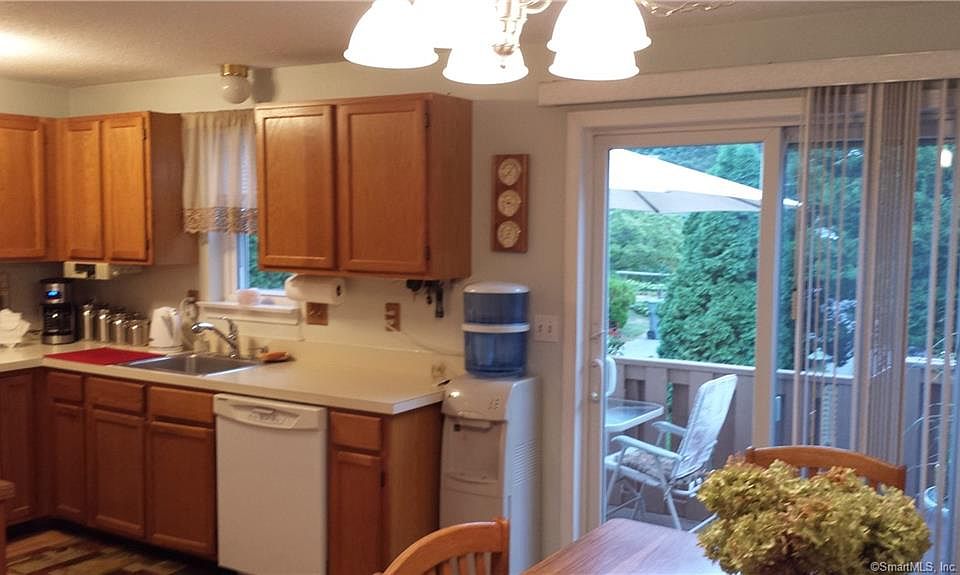 2nd image of 66 Atwood St APT 9