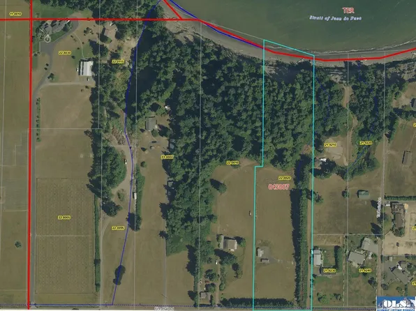 1245 Finn Hall Rd, Port Angeles, WA 98362