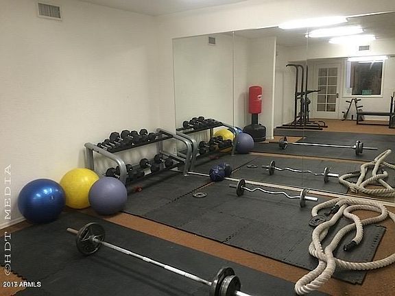 20151223175258138963000000-o