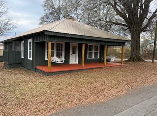 109 W 5th St, Iuka, MS 38852