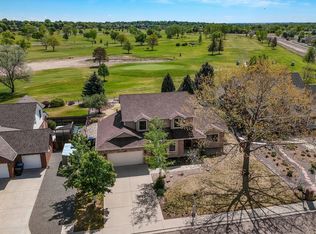 1183 Twin Peaks Cir, Longmont, CO 80503