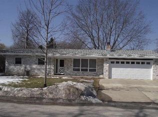 312 Cora St, Johnson Creek, WI 53038