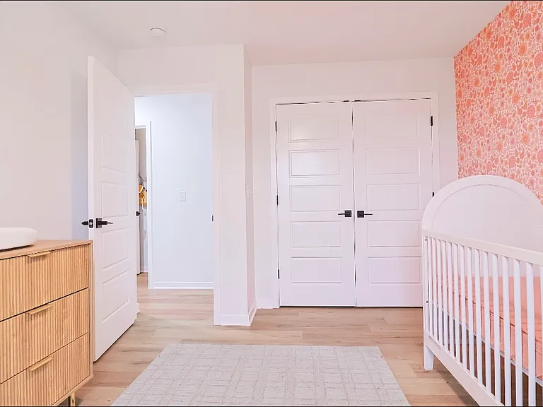1246 Rich Blvd — Photo 25