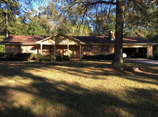 218 King Dr, Calhoun City, MS 38916