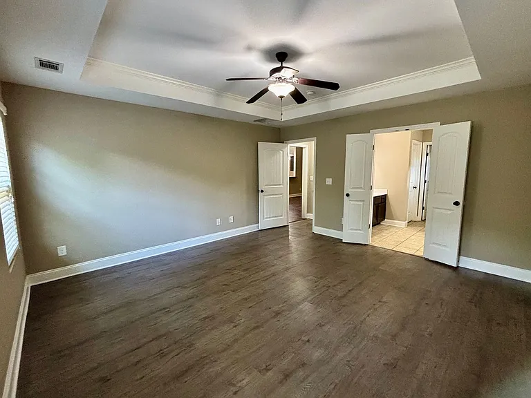 4668 Hidden Creek Dr — Photo 9