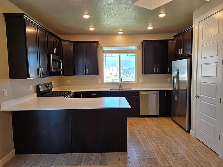 2422 N Penstemon Way — Photo 5