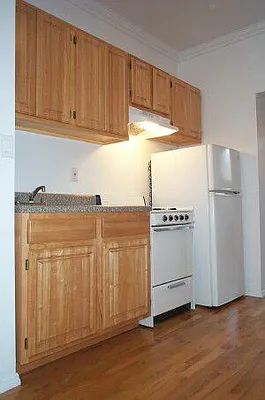 Rented by Tower Brokerage | media 7