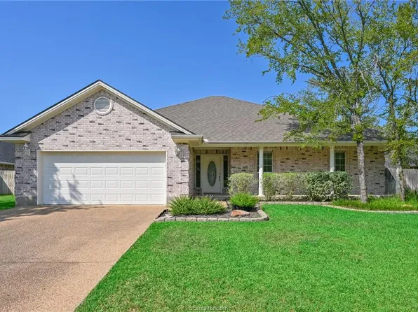 4406 Colony Chase Dr, Bryan, TX 77808