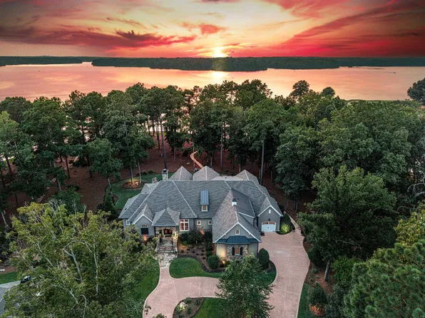 1201 Big Water Cir, Greensboro, GA 30642